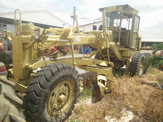 ขายรถเกรดเดอร์ KOMATSU GD623A-1 รถสภาพสวย ใช้งานได้ปกติทุกระบบ