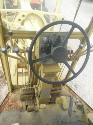 ขายรถเกรดเดอร์ KOMATSU GD623A-1 รถสภาพสวย ใช้งานได้ปกติทุกระบบ