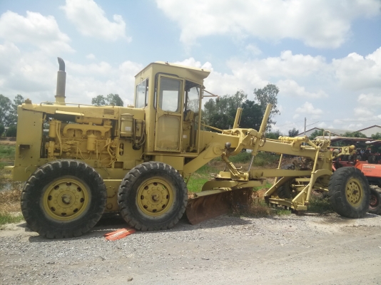 ขายรถเกรดเดอร์ KOMATSU GD623A-1 รถสภาพสวย ใช้งานได้ปกติทุกระบบ