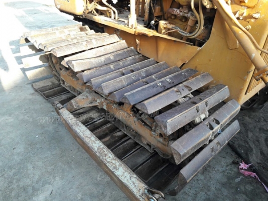 รถแทรกเตอร์ยี่ห้อ KOMATSU  รุ่น 21PL  รถช่วงล่างดี ใช้งานปกติ