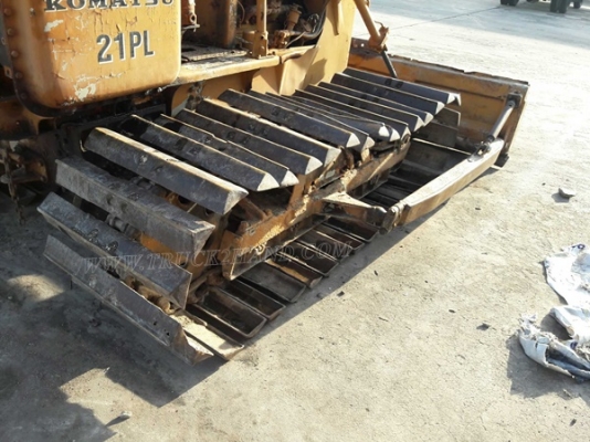 รถแทรกเตอร์ยี่ห้อ KOMATSU  รุ่น 21PL  รถช่วงล่างดี ใช้งานปกติ
