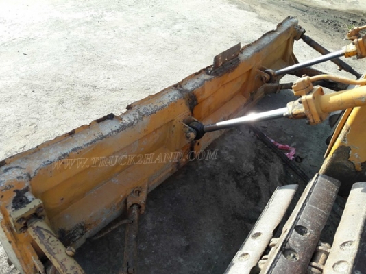 รถแทรกเตอร์ยี่ห้อ KOMATSU  รุ่น 21PL  รถช่วงล่างดี ใช้งานปกติ