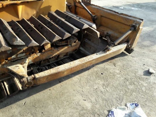 รถแทรกเตอร์ยี่ห้อ KOMATSU  รุ่น 21PL  รถช่วงล่างดี ใช้งานปกติ