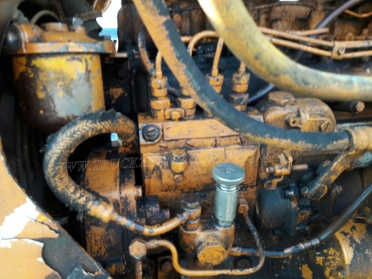 รถแทรกเตอร์ยี่ห้อ KOMATSU  รุ่น 21PL  รถช่วงล่างดี ใช้งานปกติ