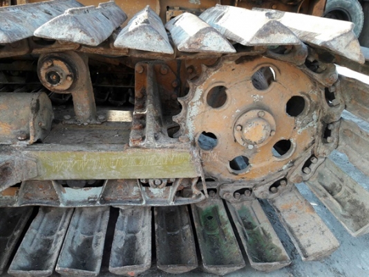 รถแทรกเตอร์ยี่ห้อ KOMATSU  รุ่น 21PL  รถช่วงล่างดี ใช้งานปกติ