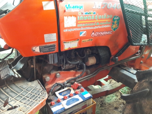 คูโบต้า7040ปี52เครื่องดีพร้อมอุปกรณ์3ชิ้น .ใบดัน.ผาน.โรตรี่ เอกสารพร้อมโอนจร้า