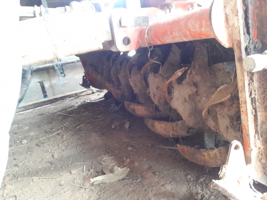 คูโบต้า7040ปี52เครื่องดีพร้อมอุปกรณ์3ชิ้น .ใบดัน.ผาน.โรตรี่ เอกสารพร้อมโอนจร้า