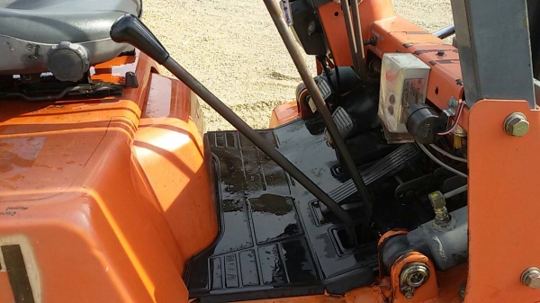 ขายรถยก NISSUN  PJ02  เครื่องเบนซิน  H20  เสาสูง 3.50 เมตร ยกได้ 2.50  ตัน  เกียร์ธรรมดา ยางตันหน้าหลัง     098-7962549