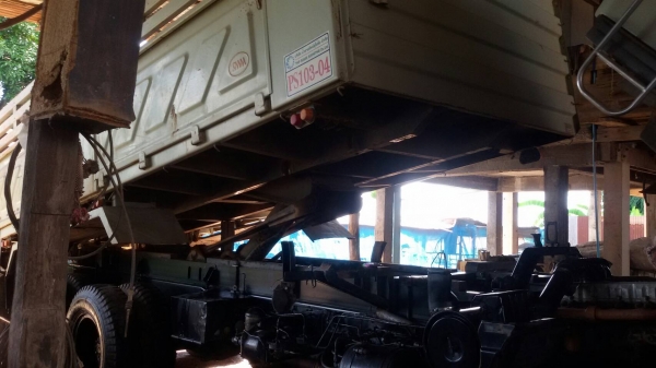 สิบล้อ ฮคโน FM3H195 ดั้มสามสิต สภาพดีเดิมๆสวยกริ๊ปพร้อมใช้งาย สิบล้อ ฮคโน FM3H195 ดั้มสามสิต สภาพดีเดิมๆสวยกริ๊ปพร้อมใช้งาย