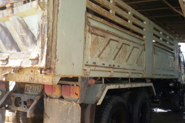 สิบล้อ ฮคโน FM3H195 ดั้มสามสิต สภาพดีเดิมๆสวยกริ๊ปพร้อมใช้งาย สิบล้อ ฮคโน FM3H195 ดั้มสามสิต สภาพดีเดิมๆสวยกริ๊ปพร้อมใช้งาย