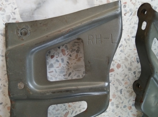 กันชน,เหล็กกลางคอนโซล,ขากันชนข้างขวา ไมตี้ X