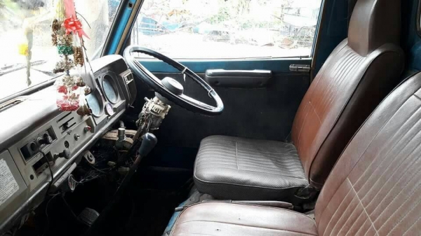 ขายด่วน67,000บาท 4ล้อกลาง บรรทุกข้าว 5ตัน สภาพดีพร้อมใช้งาน เอกสารเล่ม ทะเบียนครบ ภาษีไม่ขาด