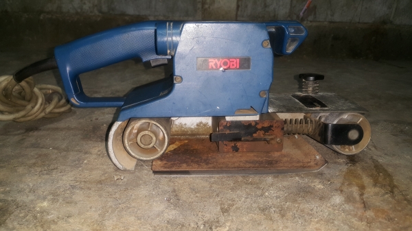 ขายรถถังขัดไม้ ryobi b7100