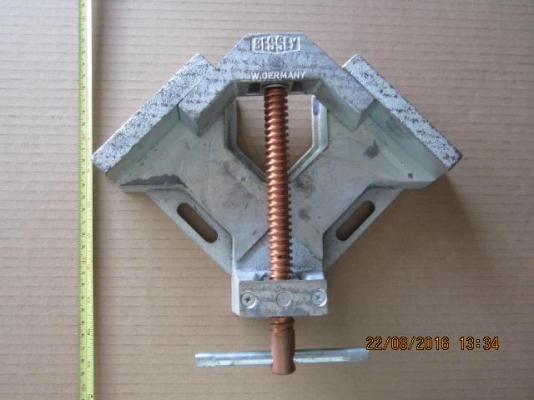 ขายปากกาเข้ามุมจับชิ้นงานเยอรมันBESSEY MADE IN W.GERMANY.