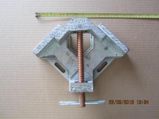 ขายปากกาเข้ามุมจับชิ้นงานเยอรมันBESSEY MADE IN W.GERMANY.