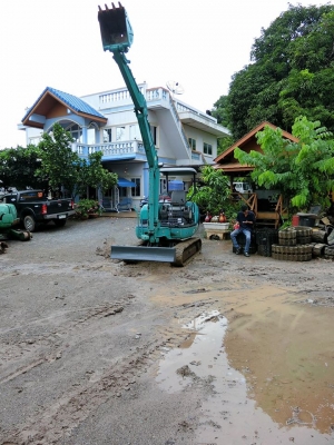 KOMATSU 35R-8 ขนาดPC-35<คอลโทนสั้นปั๊มนิ้ว>รถเก่านอก(มีVDOชม)มีเอกสาร☎️ติดต่อ 085-5632278 (ราคาต่อรองได้) KOMATSU 35R-8 ขนาดPC-35<คอลโทนสั้นปั๊มนิ้ว>รถเก่านอก(มีVDOชม)มีเอกสาร☎️ติดต่อ 085-5632278 (ราคาต่อรองได้)