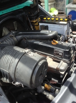 +++ ขายโฟล์คลิฟท์  KOMATSU FD25-16  ขนาด  2.5  ตัน  เครื่องยนต์ดีเซล  เสา  3  เมตร   ฟูลฟรีเข้าตู้   งาสไลด์ ซ้าย + ขวา  เกียร์ออโตเมติค  ยางตันใหม่