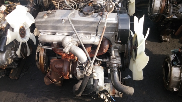 เครื่่องยนต์ มิตซูบิชิ 4D56 เทอร์โบ สวยๆพร้อมใช้