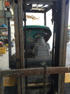 ขายkomutsu2.5t-16 ขายkomutsu2.5t-16