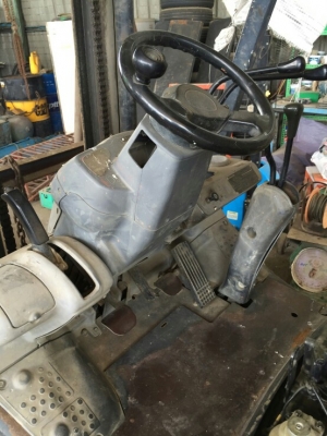 ขายkomutsu2.5t-16 ขายkomutsu2.5t-16