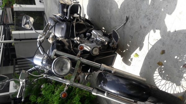 สตรีด400ชีชี