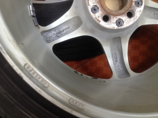 ล้อเเท้ OZ RACING 17กว้าง8อ๊อฟ35ทั้ง4วงเก่าญี่ปุ่นสีเดิมยางติดมาปี14ใส่วิ่งได้อยู่ ล้อเเท้ OZ RACING 17กว้าง8อ๊อฟ35ทั้ง4วงเก่าญี่ปุ่นสีเดิมยางติดมาปี14ใส่วิ่งได้อยู่