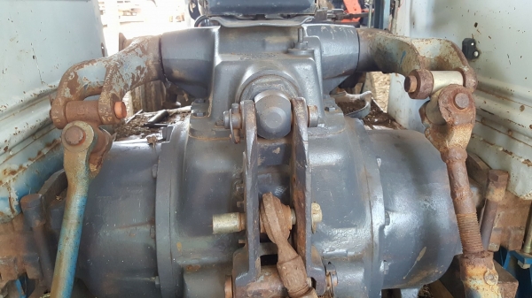 Ford 77 ใบดันหน้า สภาพเดิมๆ เครื่องดีเกียร์ดี เอกสารพร้อมโอน