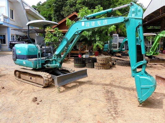 KOMATSU 35R-8 ขนาดPC-35<คอลโทนสั้นปั๊มนิ้ว>รถเก่านอก(มีVDOชม)มีเอกสาร☎️ติดต่อ 085-5632278 (ราคาต่อรองได้)