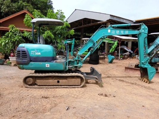 KOMATSU 35R-8 ขนาดPC-35<คอลโทนสั้นปั๊มนิ้ว>รถเก่านอก(มีVDOชม)มีเอกสาร☎️ติดต่อ 085-5632278 (ราคาต่อรองได้)