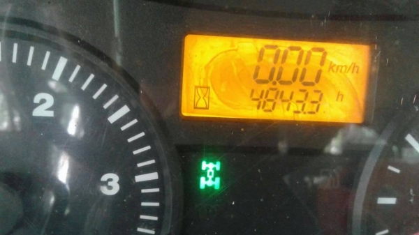 รถไถ KUBOTA M9540 , 2 เพลา. , ( รถทำงาน 4,8xx ชม. ) สนใจติดต่อ 081 - 6079515 รถไถ KUBOTA M9540 , 2 เพลา. , ( รถทำงาน 4,8xx ชม. ) สนใจติดต่อ 081 - 6079515