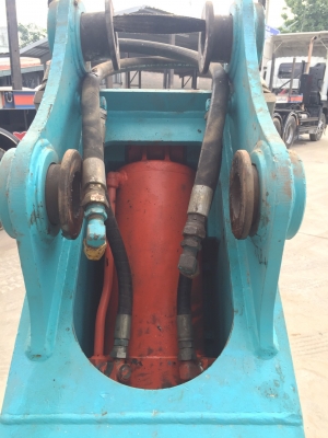 หัวบีบคอนกรีต เก่าญี่ปุ่น ติด PC200