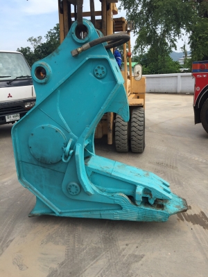 หัวบีบคอนกรีต เก่าญี่ปุ่น ติด PC200