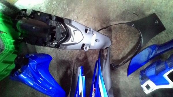 ชุดสีแท้ เวฟ 110i สวยๆ เลยครับ