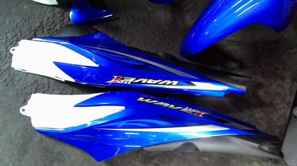 ชุดสีแท้ เวฟ 110i สวยๆ เลยครับ