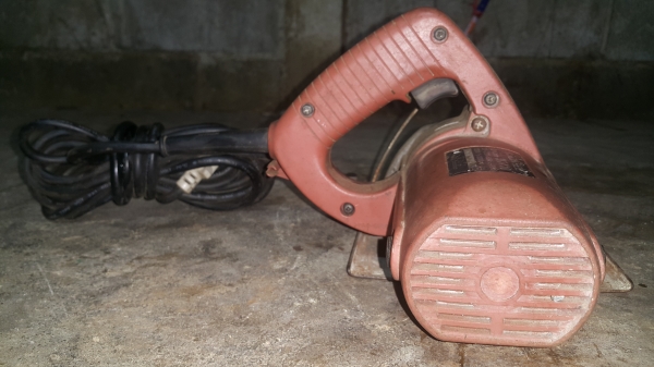 ขายเครื่องตัดคอนกรีต maktec mt410