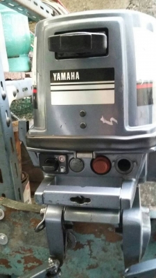 ขายเครื่องเรือ ยามาฮ่า 5แรงสองจังหวะสภาพดีใช้ได้เลยไม่ต้องซ่อม 12000บาท ติดต่อ0895104008 ช่างรอน