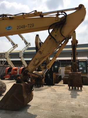 Komatsu PC200-8 Piping* สต็อกรถขุด นำเข้าเองจากญี่ปุ่น  โทร. 080-6565422 (หนิง)