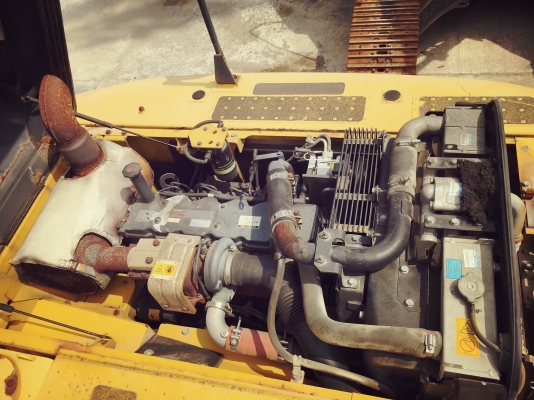 Komatsu PC200-8 Piping* สต็อกรถขุด นำเข้าเองจากญี่ปุ่น  โทร. 080-6565422 (หนิง)