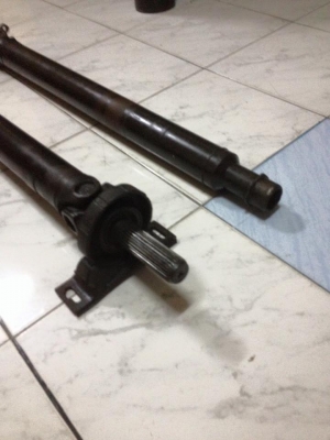 ขายเพลากลาง Bmw e30 ถอดออกจากเครืองm20 6สูบ2500เกียรธรรมดาราคา2400 โทร0924462525โส กทม ขายเพลากลาง Bmw e30 ถอดออกจากเครืองm20 6สูบ2500เกียรธรรมดาราคา2400 โทร0924462525โส กทม