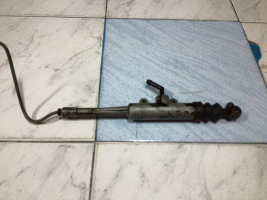 ขายปั้มครัชบนbmw e30แท้ราคา900 โทร0924462525โส กทม