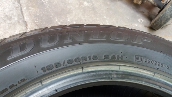 ขายยาง Dunlop SP 2030 185 60 15 ปี 13
