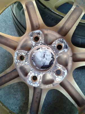 ล้อแท้ญี่ปุ่น ขอบ16นิ้ว5รู114 พร้อมยาง สวยๆ 4 ล้อ ราคา 5900 บาท