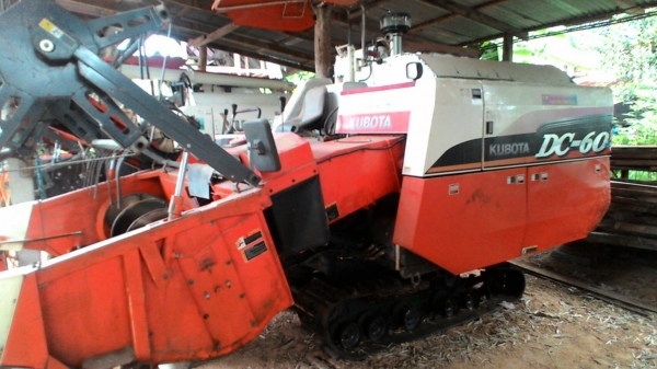 DC. 60 พลัด ปี53 จดทะเบียนปี 54. บ่มีเทเลอร์. 260000 บาท 0986683479 สิทธิ์ แทคเปลี่ยนใหม่ 2 เส้น รถพร้อมใช้งาน ขายด่วน DC. 60 พลัด ปี53 จดทะเบียนปี 54. บ่มีเทเลอร์. 260000 บาท 0986683479 สิทธิ์ แทคเปลี่ยนใหม่ 2 เส้น รถพร้อมใช้งาน ขายด่วน