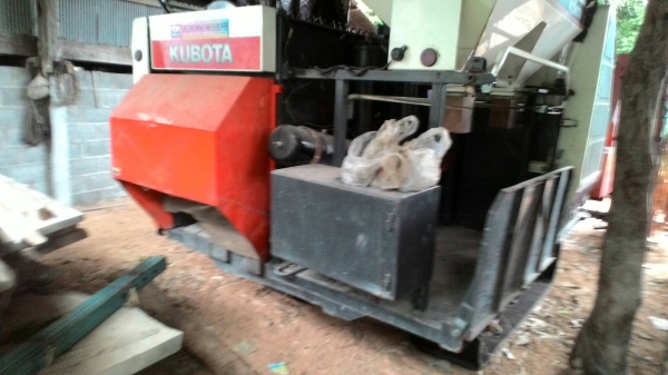 DC. 60 พลัด ปี53 จดทะเบียนปี 54. บ่มีเทเลอร์. 260000 บาท 0986683479 สิทธิ์ แทคเปลี่ยนใหม่ 2 เส้น รถพร้อมใช้งาน ขายด่วน DC. 60 พลัด ปี53 จดทะเบียนปี 54. บ่มีเทเลอร์. 260000 บาท 0986683479 สิทธิ์ แทคเปลี่ยนใหม่ 2 เส้น รถพร้อมใช้งาน ขายด่วน