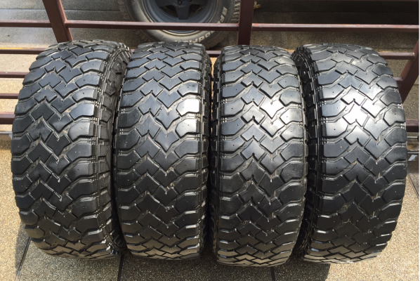 ยาง Mud Hankook 265 75 16 สิ้นปี11 ดอกเยอะ ไม่มีปะ ราคาไม่แพง ยาง Mud Hankook 265 75 16 สิ้นปี11 ดอกเยอะ ไม่มีปะ ราคาไม่แพง