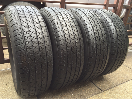 ยาง Michelin 265 65 17 ปี15 ดอกเต็ม ใช้ยาว ราคาไม่แพง ยาง Michelin 265 65 17 ปี15 ดอกเต็ม ใช้ยาว ราคาไม่แพง