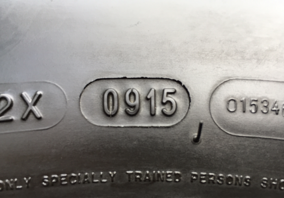 ยาง Michelin 265 65 17 ปี15 ดอกเต็ม ใช้ยาว ราคาไม่แพง ยาง Michelin 265 65 17 ปี15 ดอกเต็ม ใช้ยาว ราคาไม่แพง