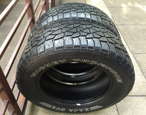 ยางคู่ All Mickey thompson 265 60 18 ปี12 ดอกเต็ม ไม่มีปะ จำนวน2เส้น ราคาไม่แพง ยางคู่ All Mickey thompson 265 60 18 ปี12 ดอกเต็ม ไม่มีปะ จำนวน2เส้น ราคาไม่แพง