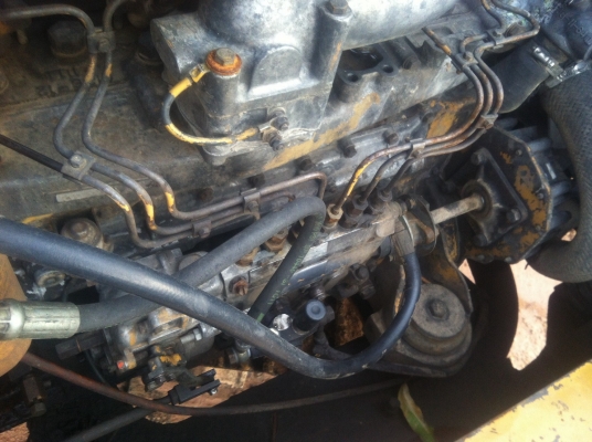 ขายด่วน KOMATSU PC150-2 สภาพพร้อมใช้งาน เครื่องปั้มดี โซ่ช่วงล่างสวย รถทำงานปกติ เอกสารสัญญาซื้อขาย