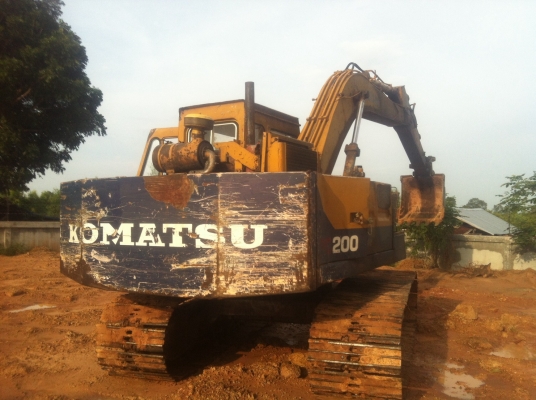 ขายด่วน KOMATSU PC150-2 สภาพพร้อมใช้งาน เครื่องปั้มดี โซ่ช่วงล่างสวย รถทำงานปกติ เอกสารสัญญาซื้อขาย